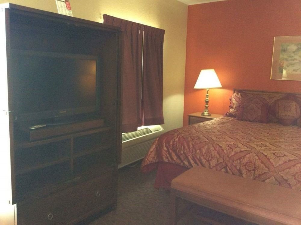America'S Best Inn And Suites Emporia Esterno foto